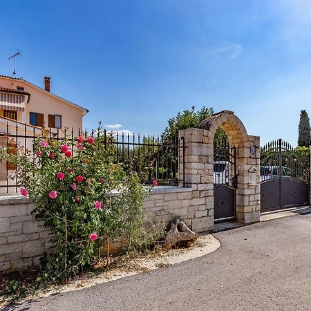 Palmira Διαμέρισμα Πόρετς Εξωτερικό φωτογραφία